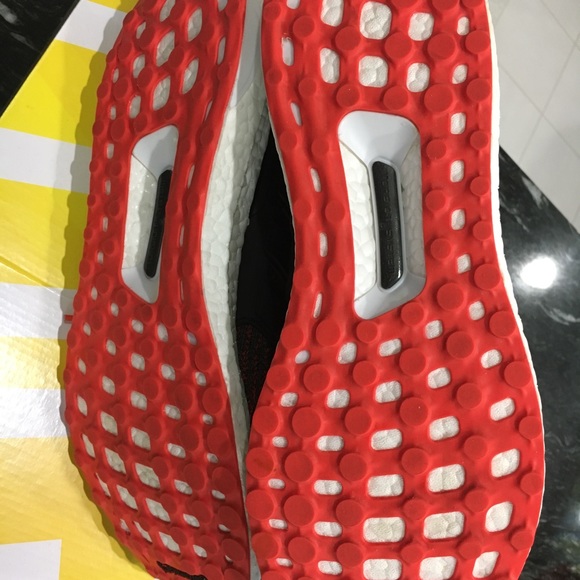Adidas Ultra Boost Chinese New Year 4.0 Size 13 - Picture 8 of 8